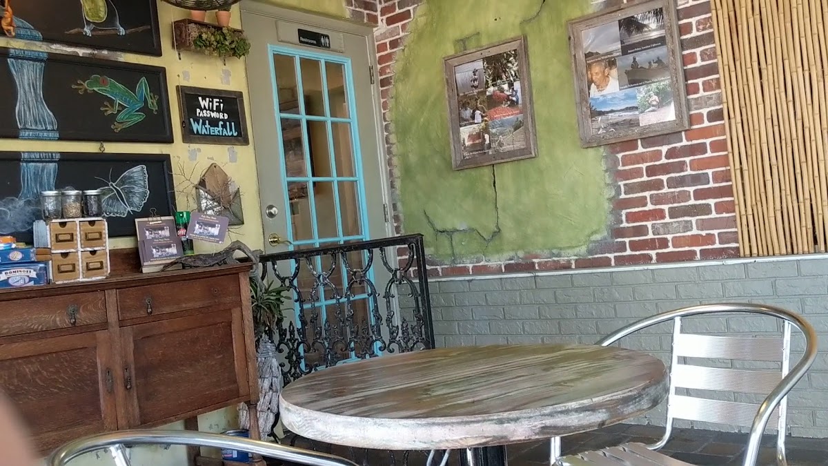 Café Vino Tinto-2