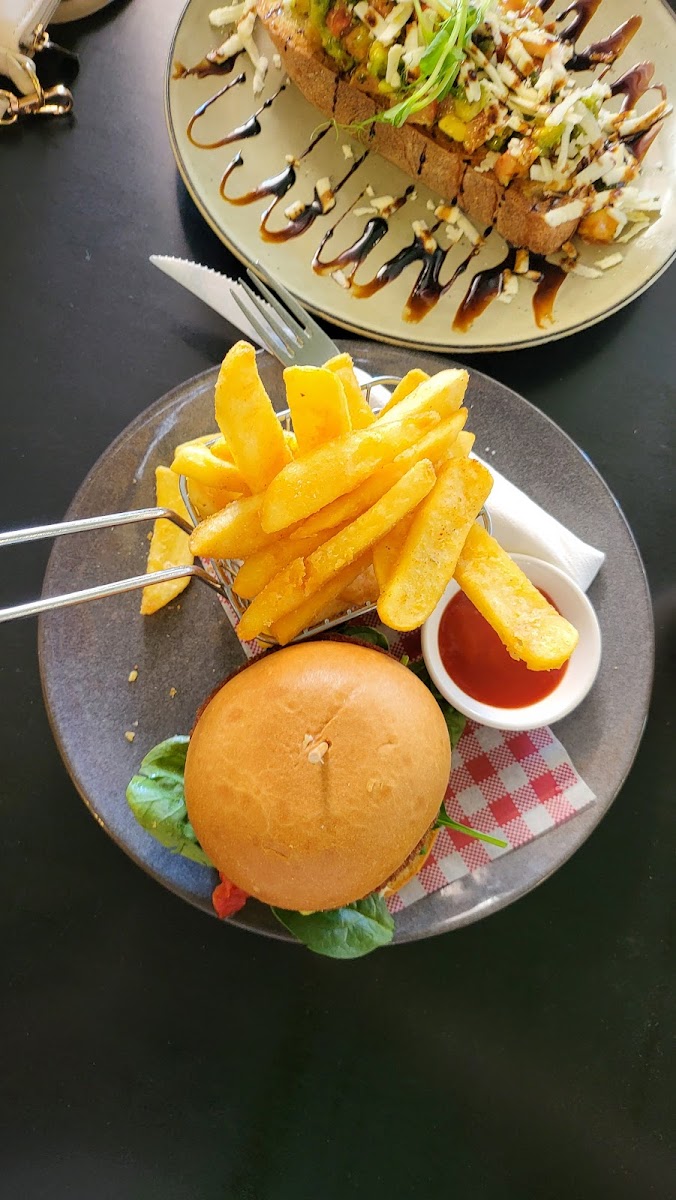 Cafe Ya Here-7