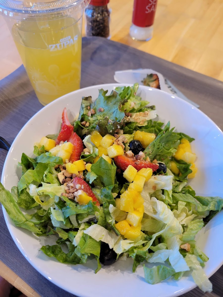 Cafe Zupas-9