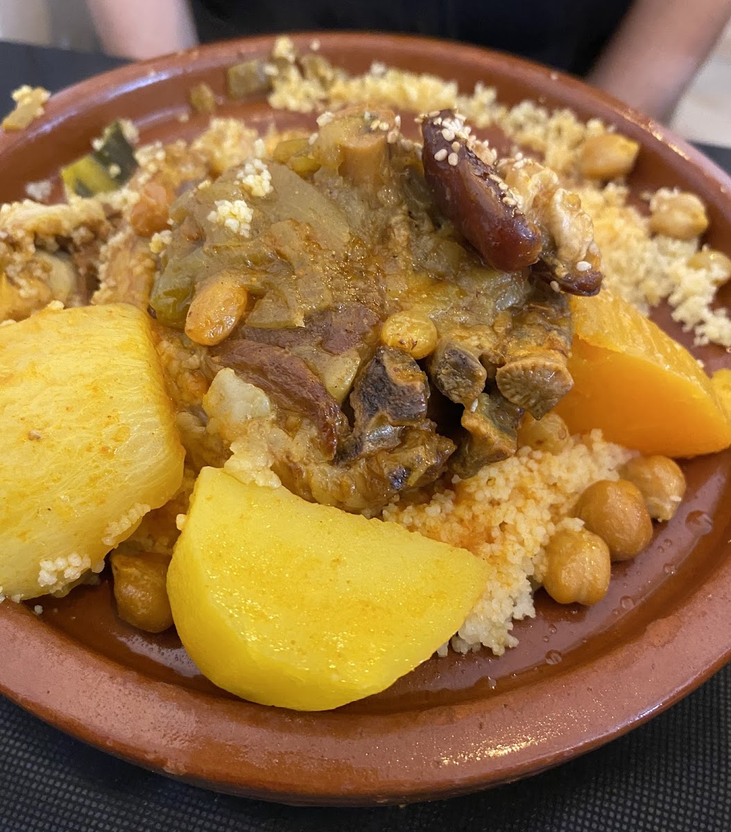 Cafee Restaurante Anis Halal-3
