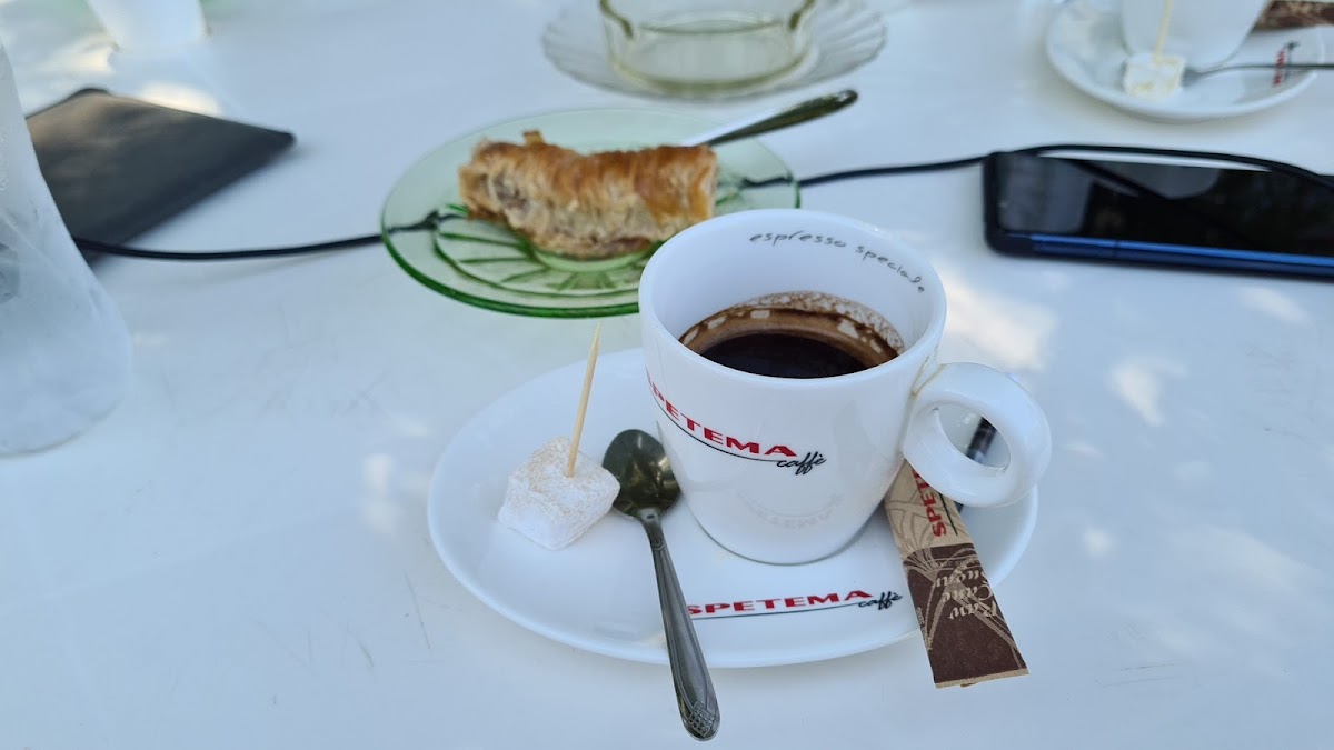 Cafenea 'mina'-5