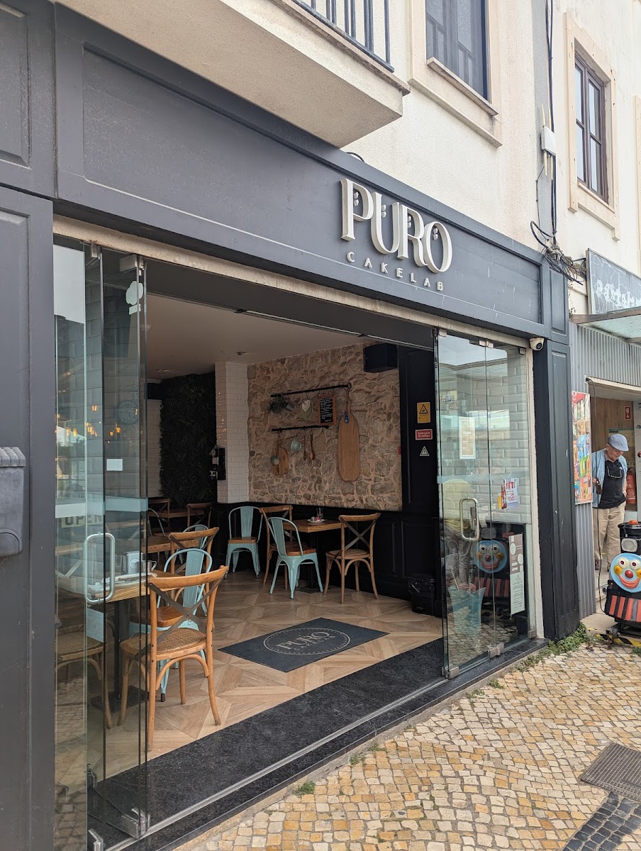 Cafetaria Puro Cake Lab