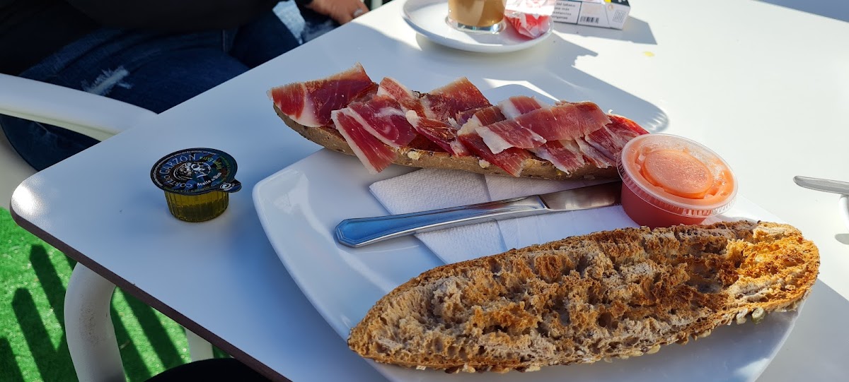 Cafeteria Estación Atocha-10