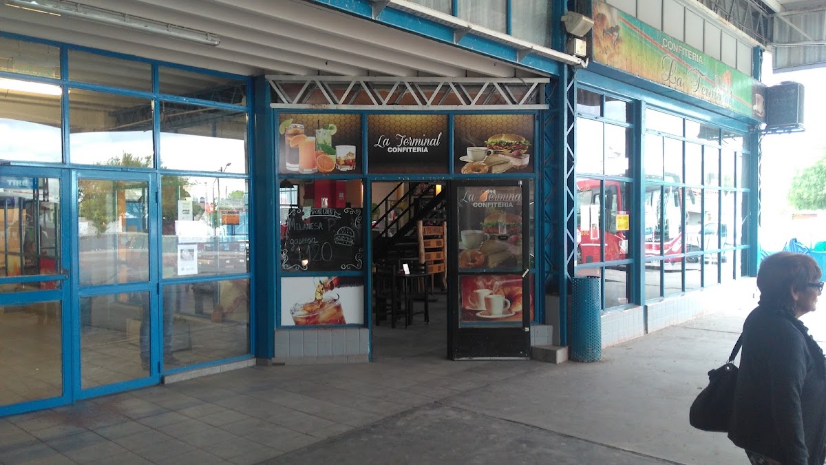 Cafetería Terminal-3