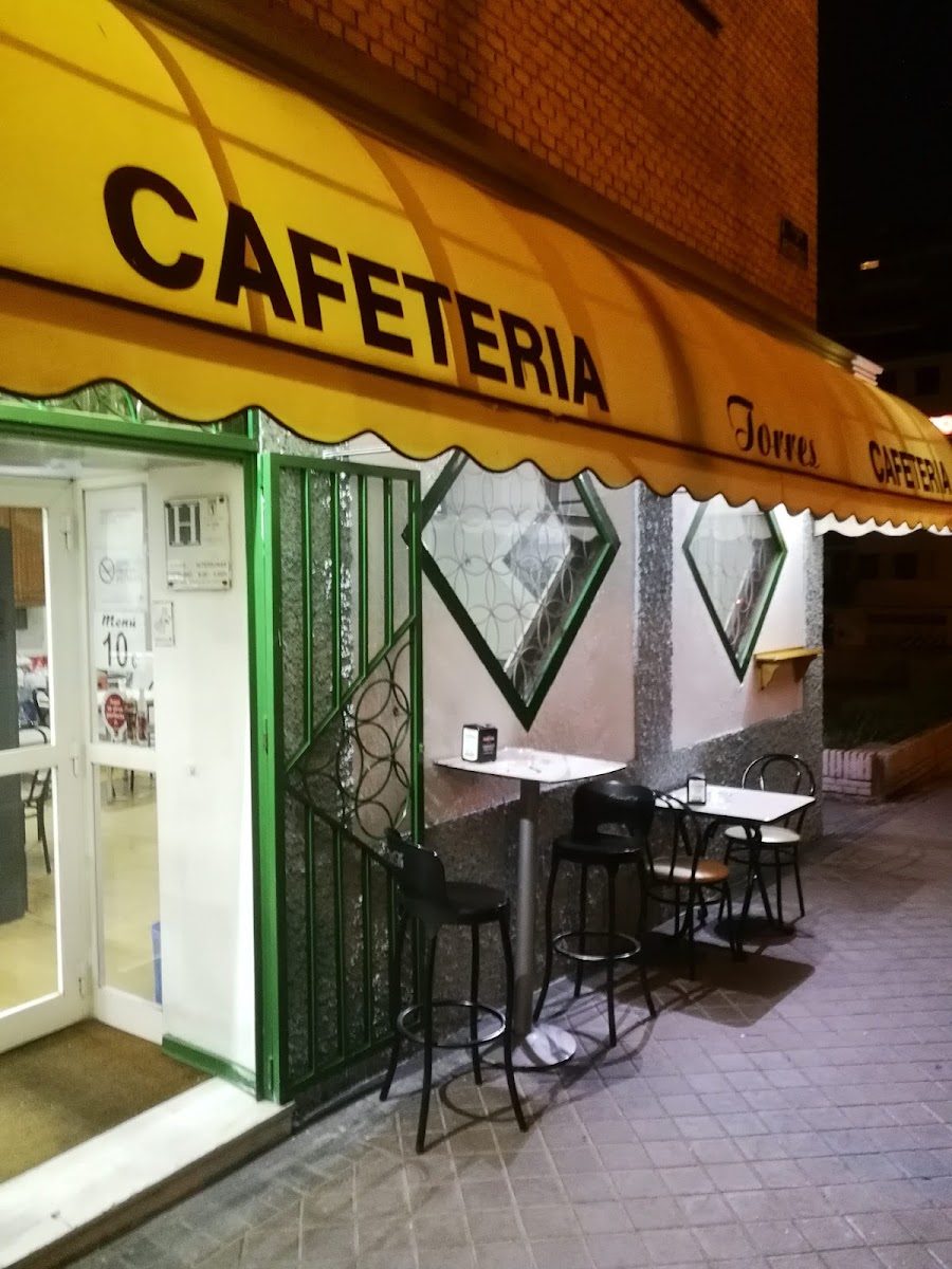 Cafetería Torres-3