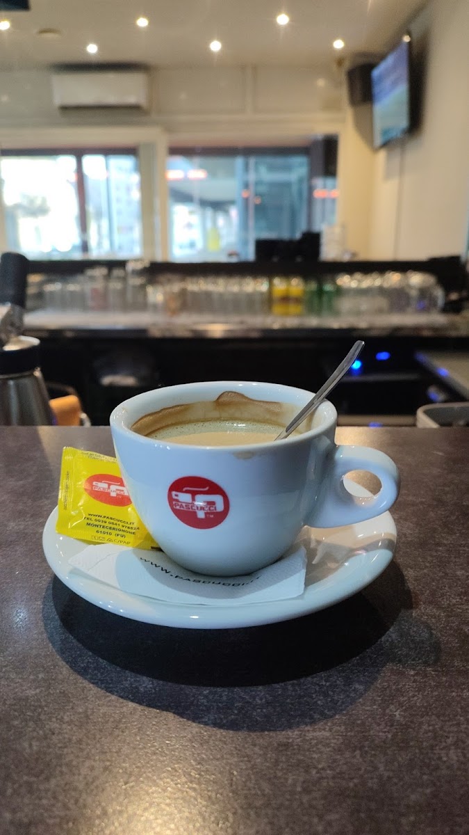 Caffe Bar Pingvin-2