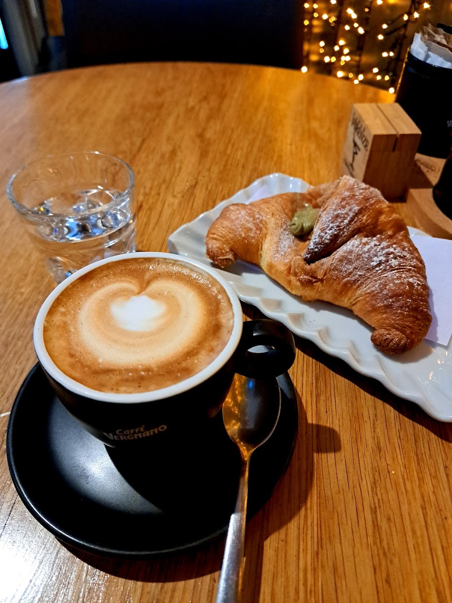 Caffe Firenze Centosedici-3