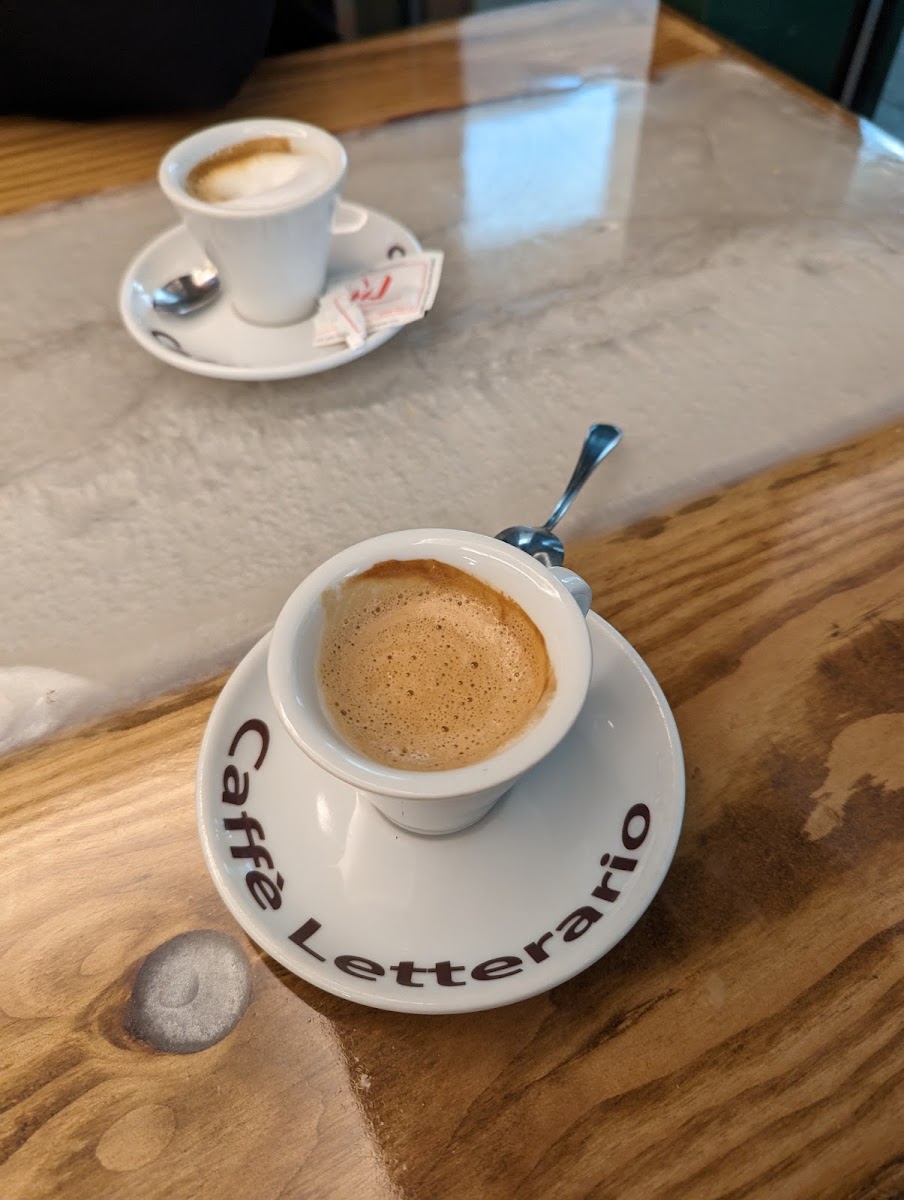 Caffè Letterario-5