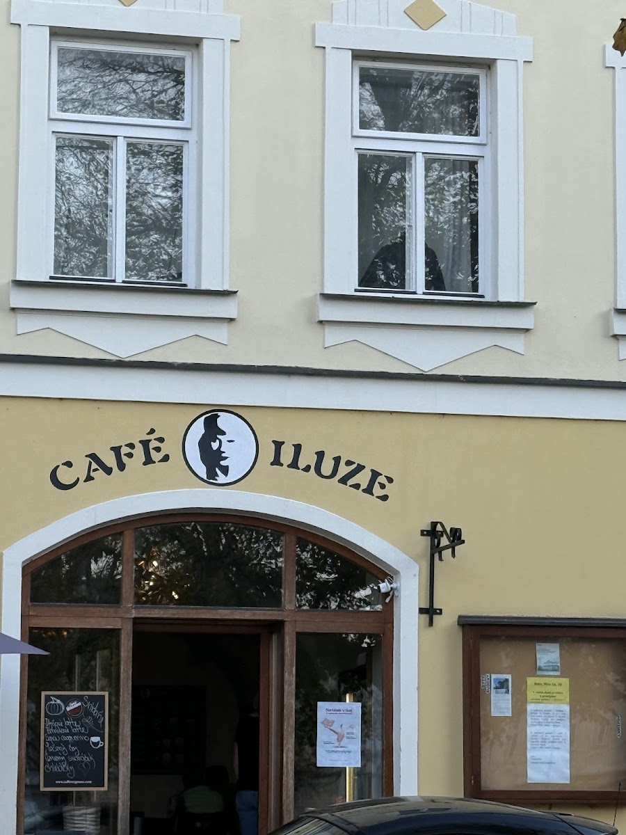 Caffebar Iluze-3