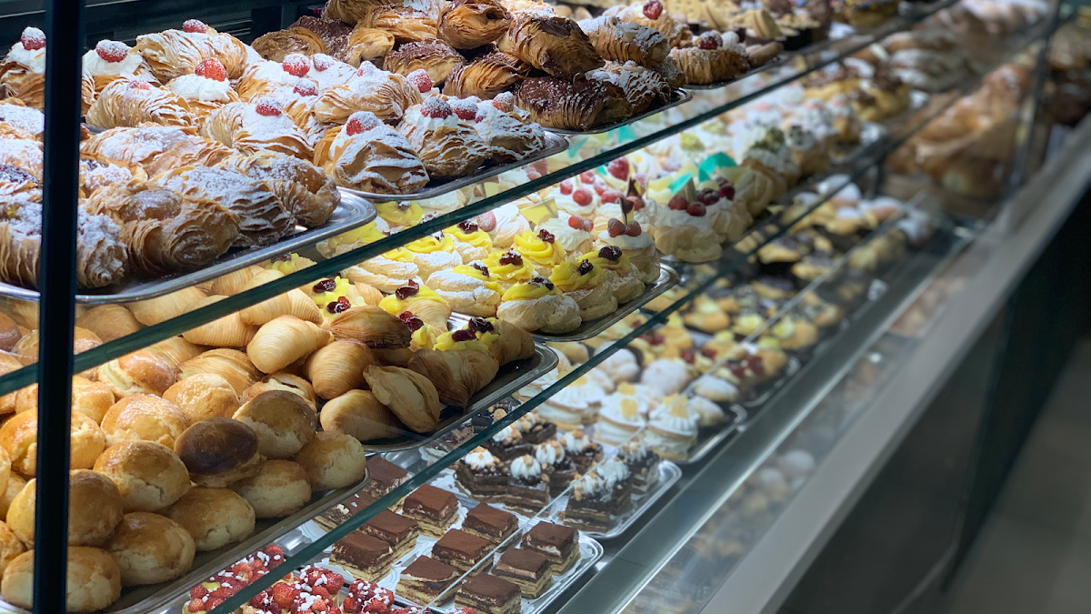 Caffetteria Degli Azzurri. Tabaccheria Elfbar Point