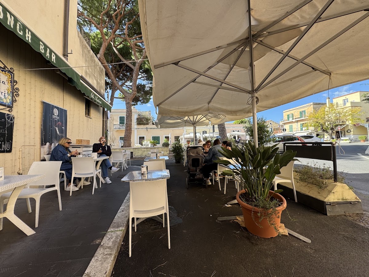 Caffetteria Gli Autori-4