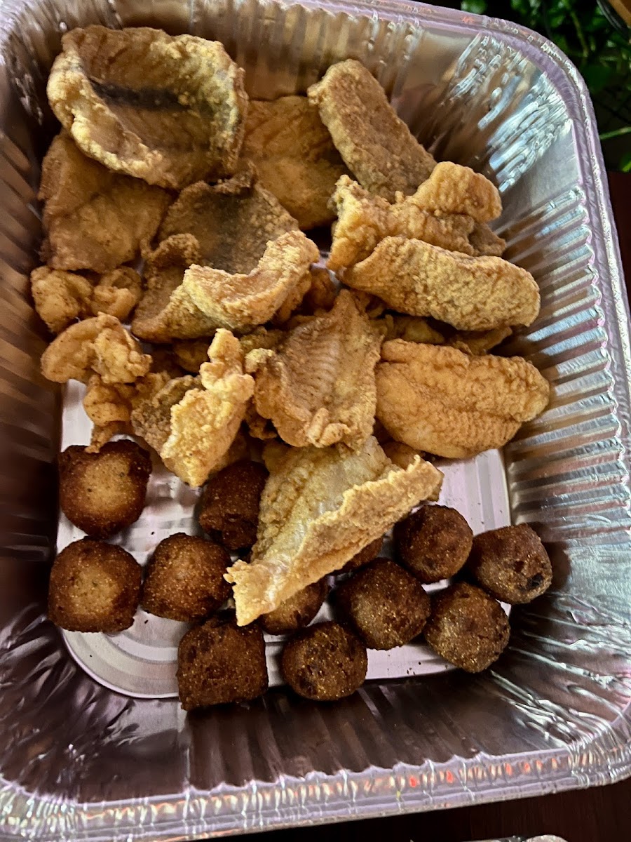 Cajun Country Cafe-3