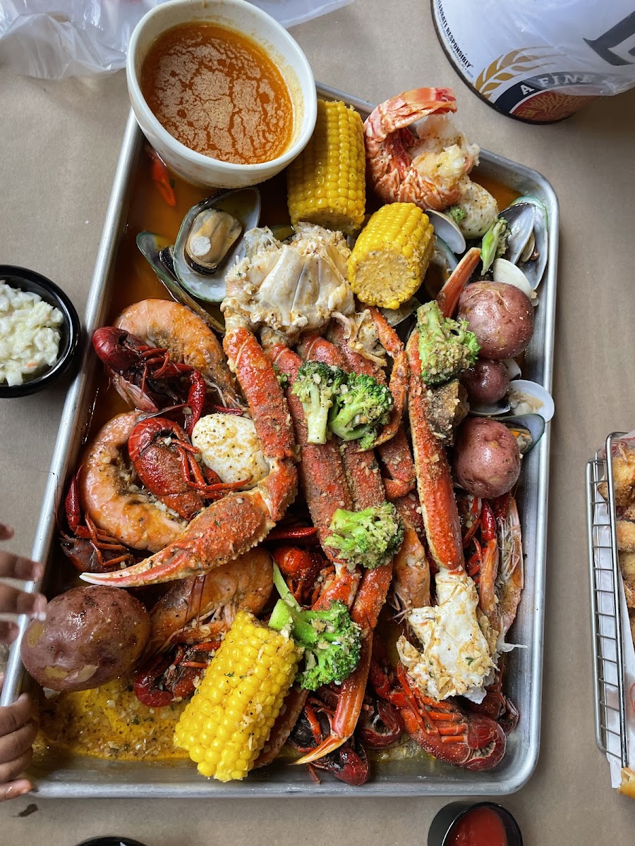 Cajun Crab Company-5