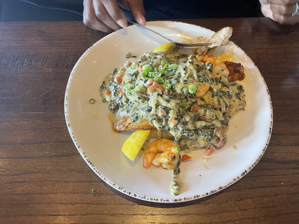 Cajun Steamer Bar & Grill-5