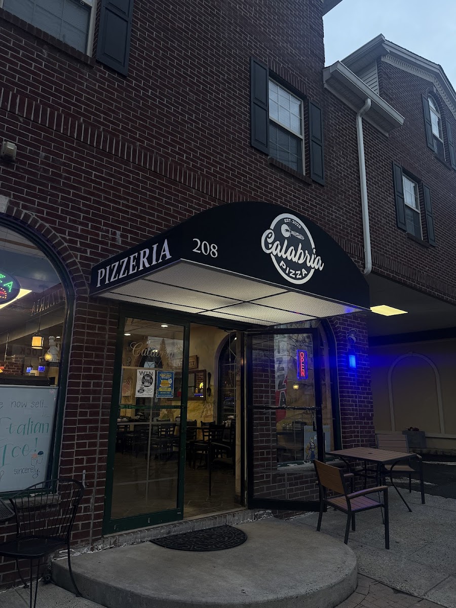 Calabria Pizzeria