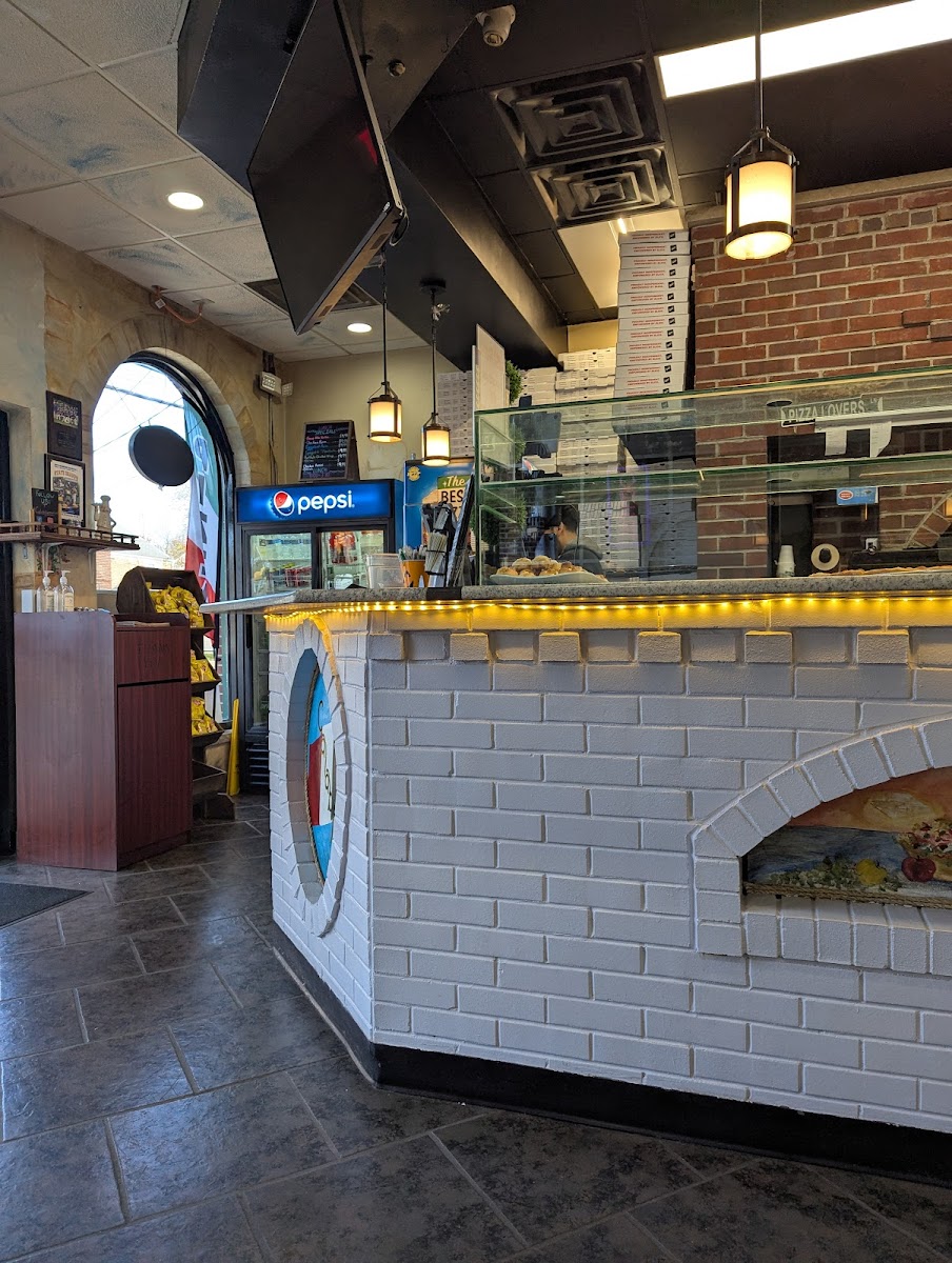 Calabria Pizzeria-3
