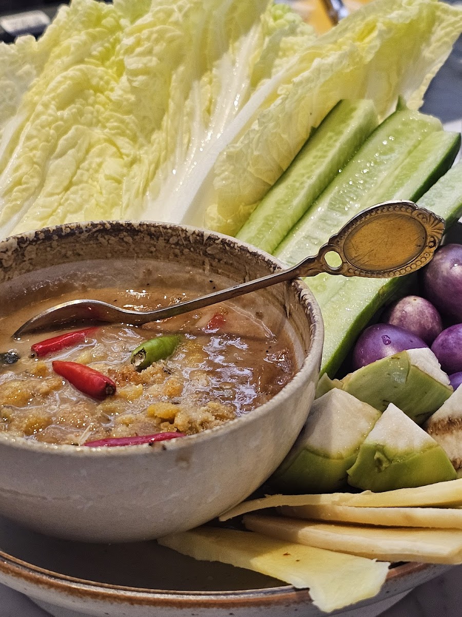 ขมิ้น Camin Cuisine & Cafe สาขาซีคอนสแควร์ ศรีนครินทร์-4
