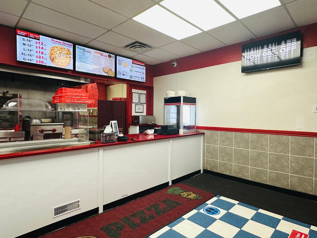 Canadian Pizza Unlimited & Donair
