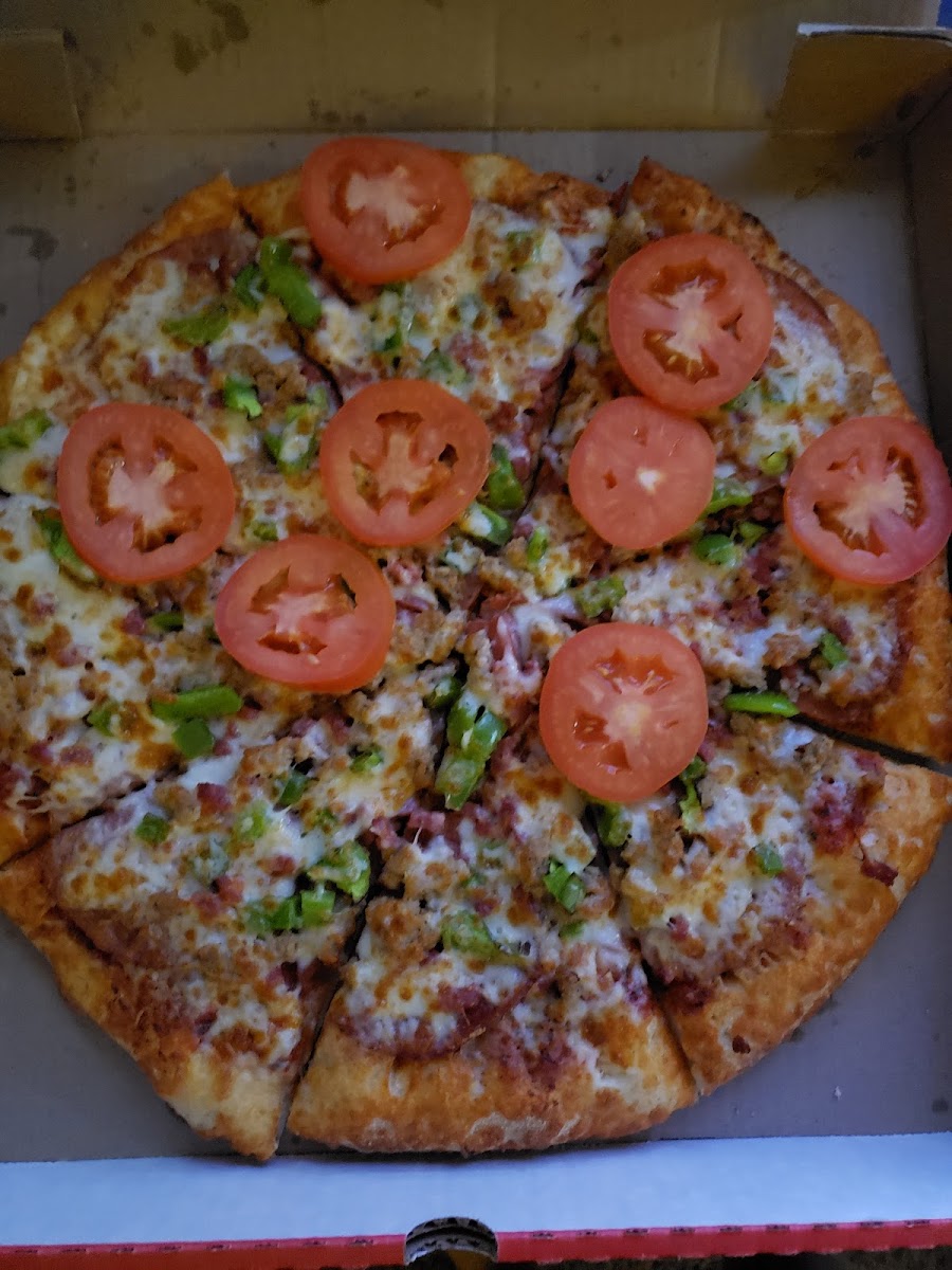 Canadian Pizza Unlimited-6