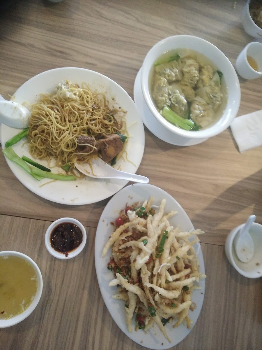Canton Noodle House 中發雲吞麵家 Hurstville-5
