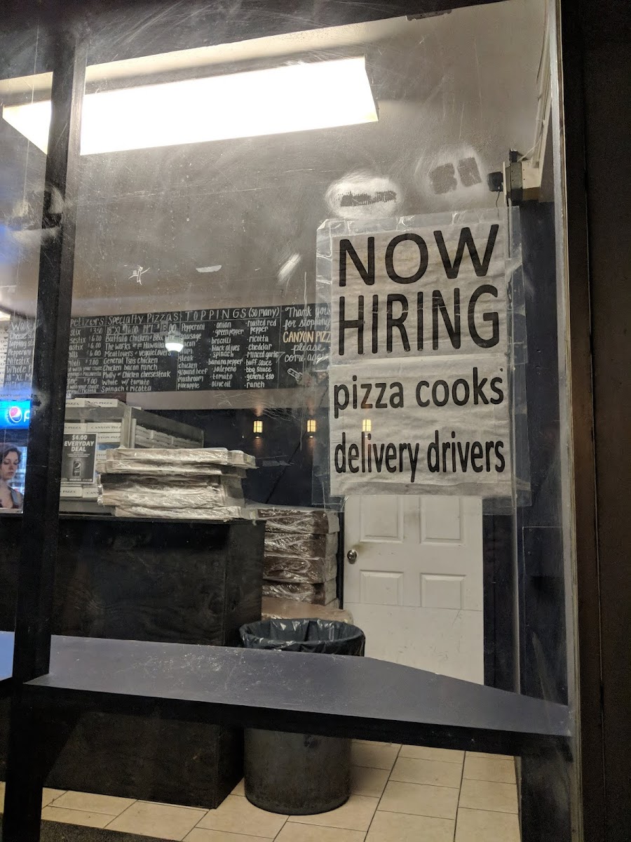 Menu Canyon Pizza-8