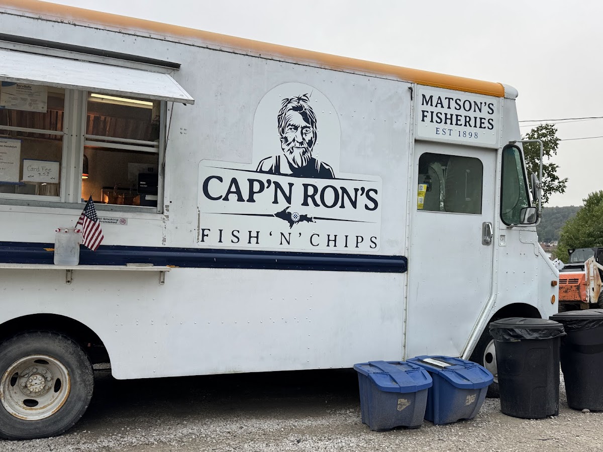 Cap'n Ron's Fish 'n' Chips-3