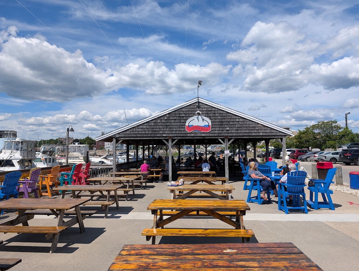 Captain Scott's Lobster Dock-4