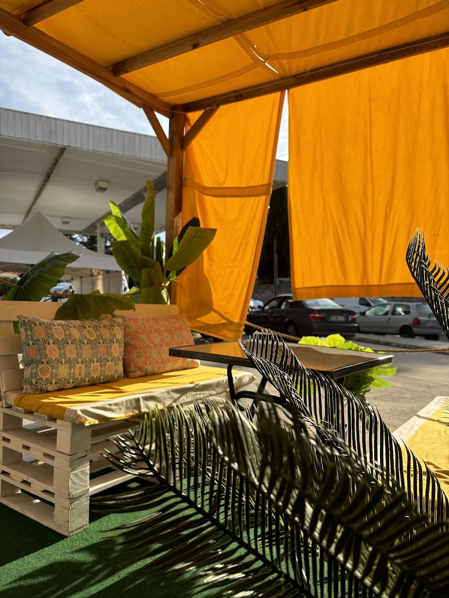 Carib'licious