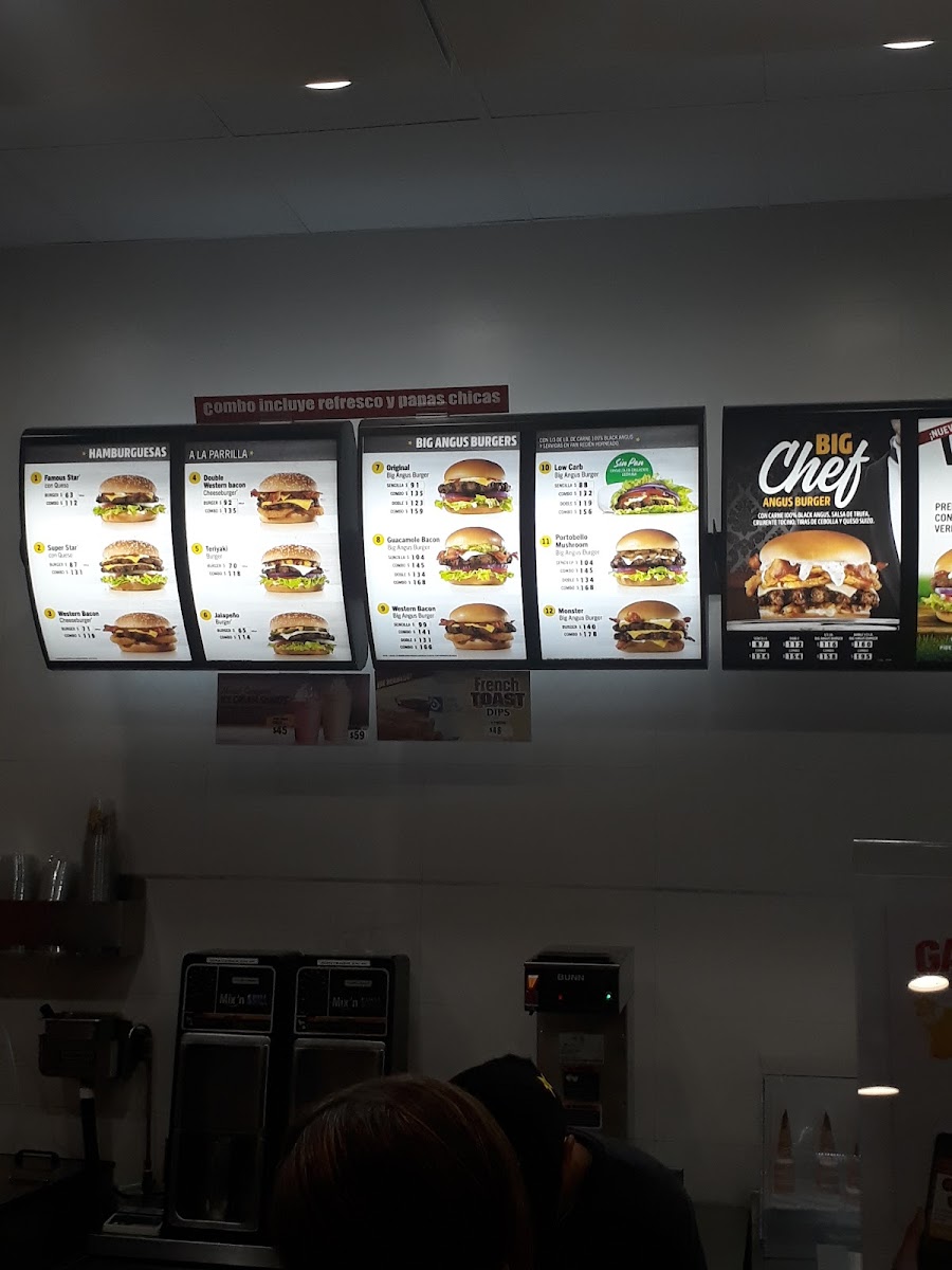 Menu Carl's Jr. Tesistán-10