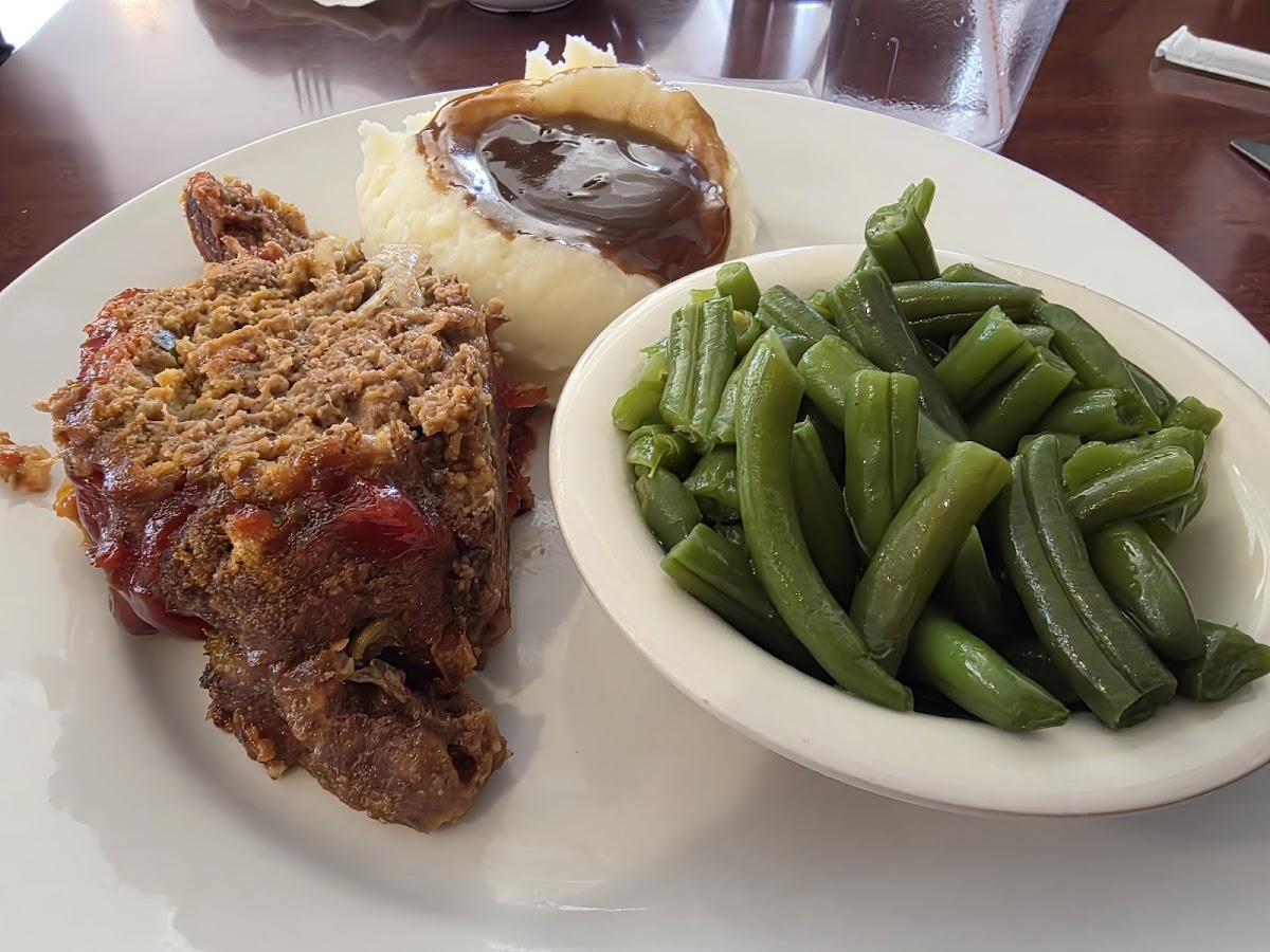 Carlyle's Restaurant-4
