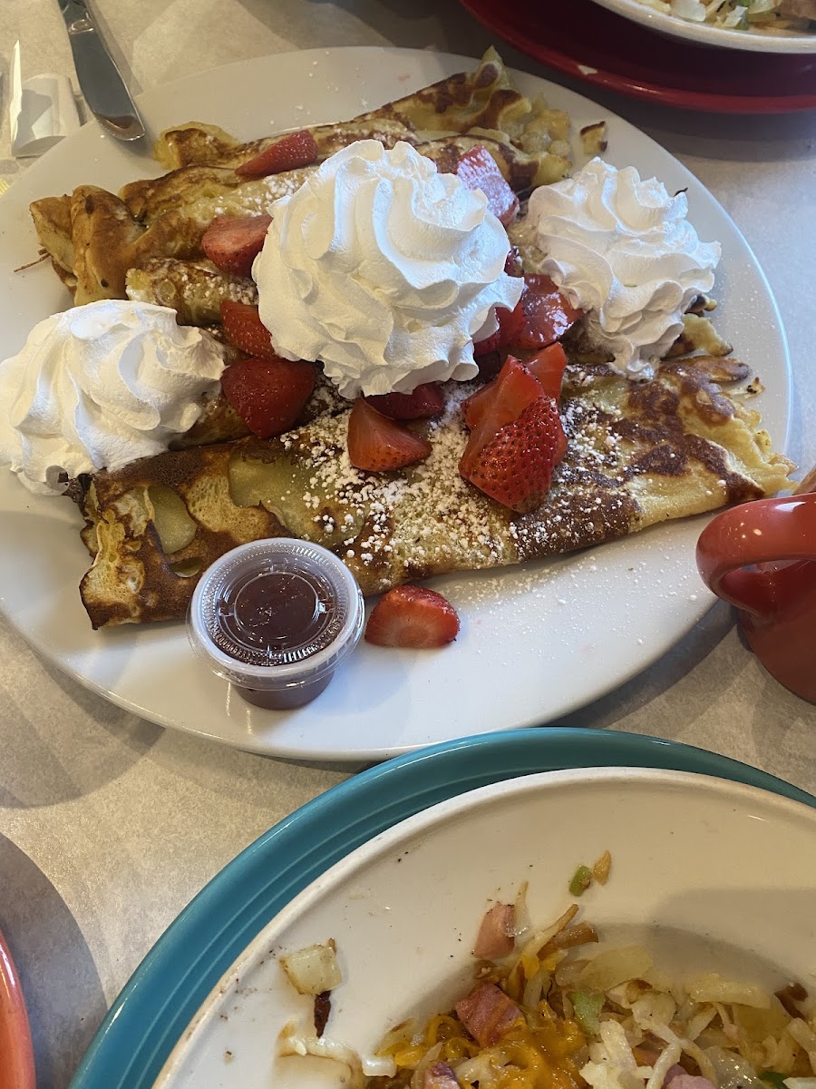 Carmen's Pancake House-8