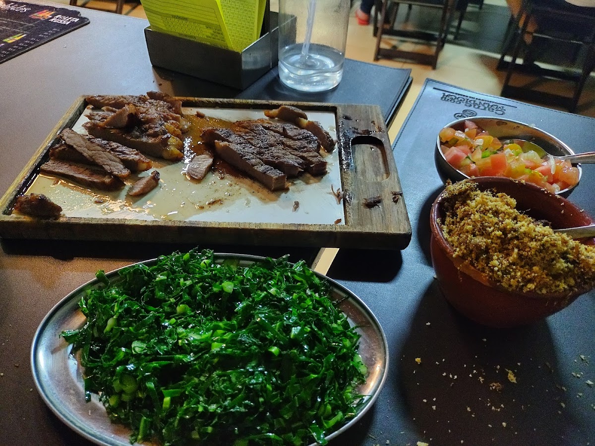 Carne Com Mandioca / Churrasco Raiz-9