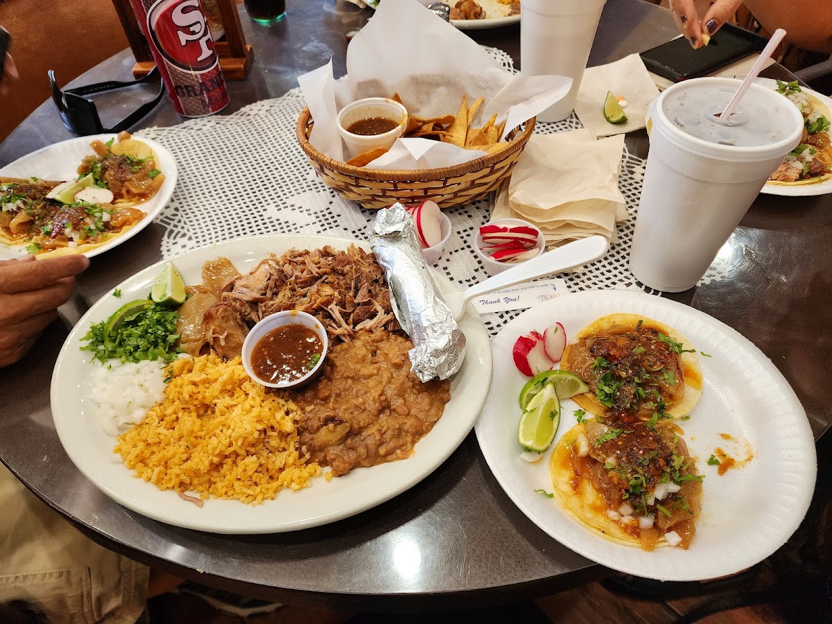 Carnitas El Bajio-8