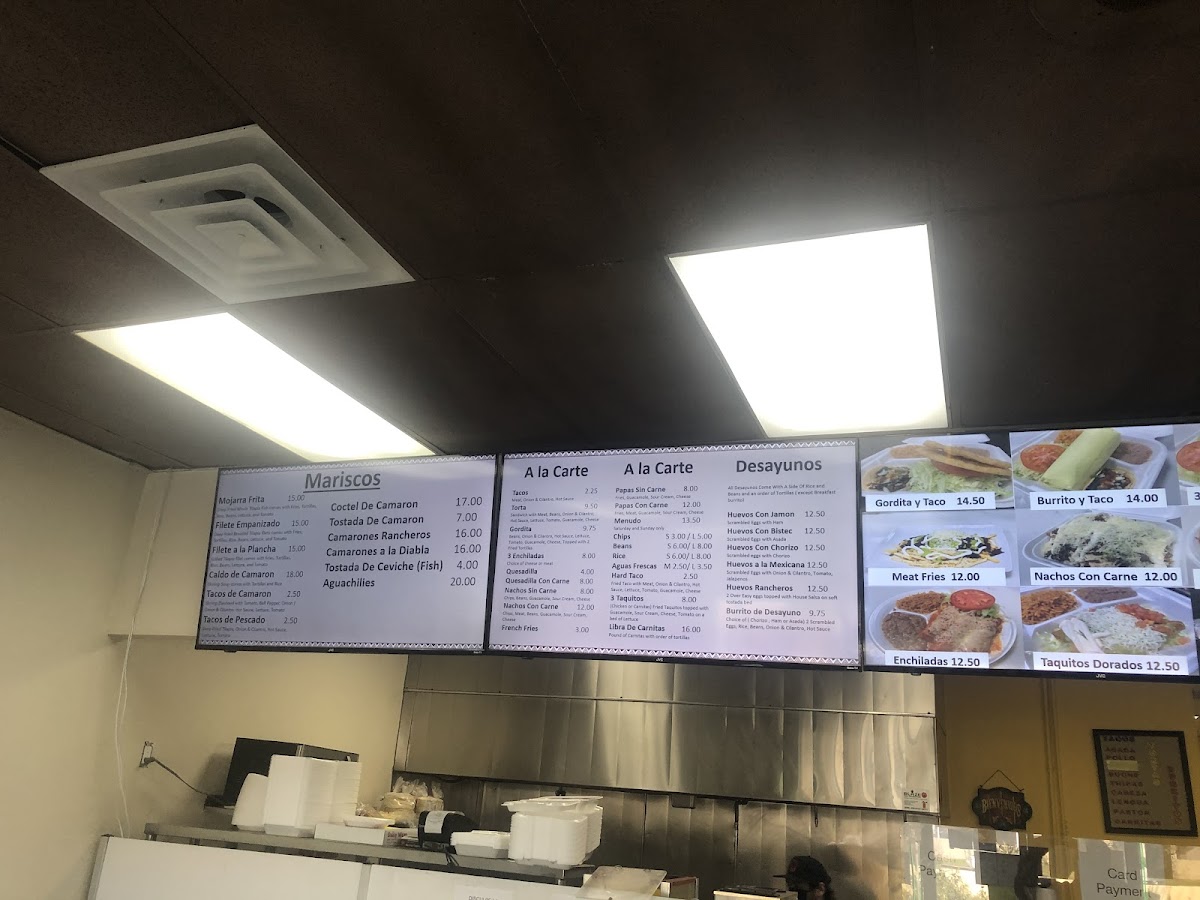 Menu Carnitas Michoacan-7
