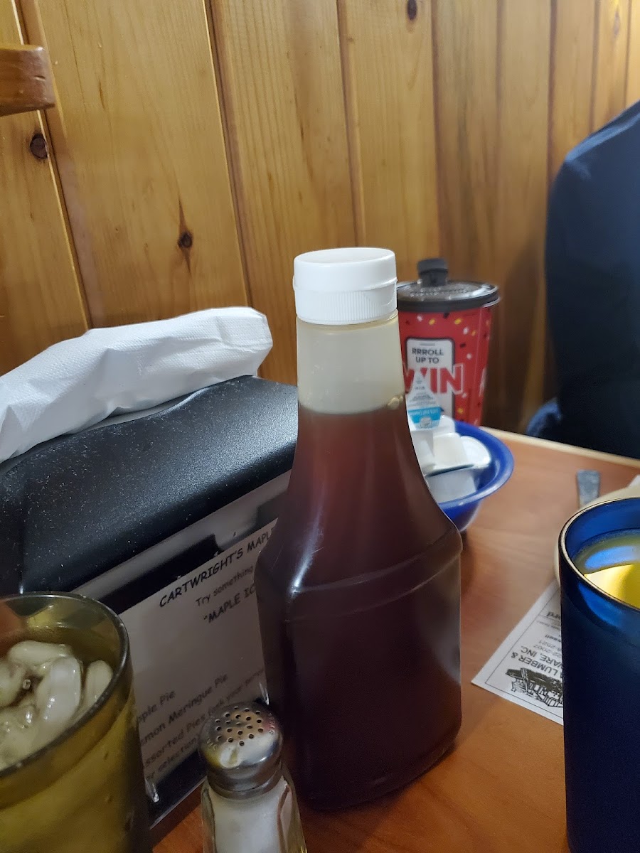 Cartwright's Maple Tree Inn, Llc-10