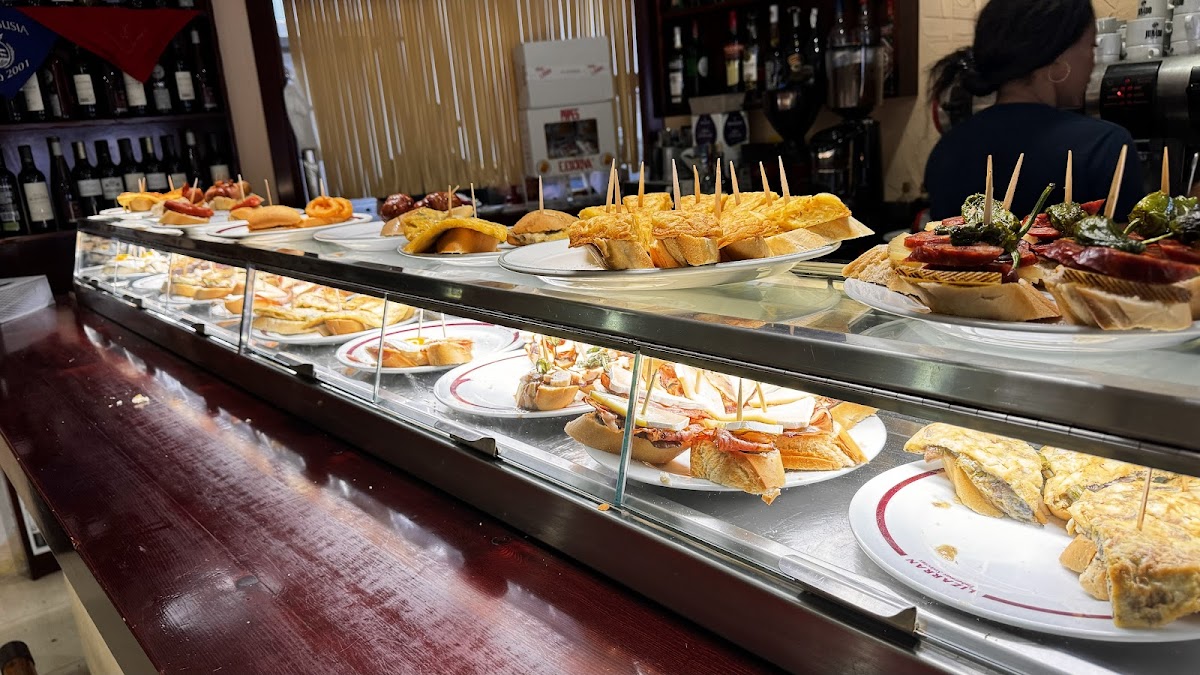 Casa De Pinchos-4