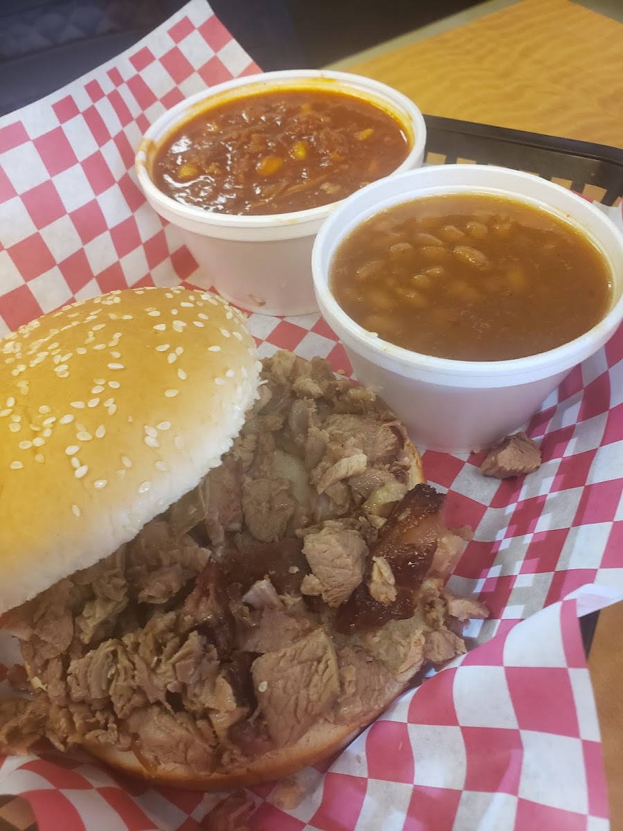 C&b Barbecue-10