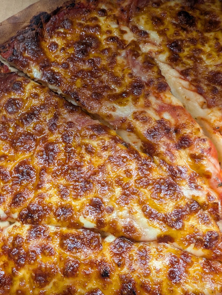 Celinas Pizza And Pasta Frankston-3
