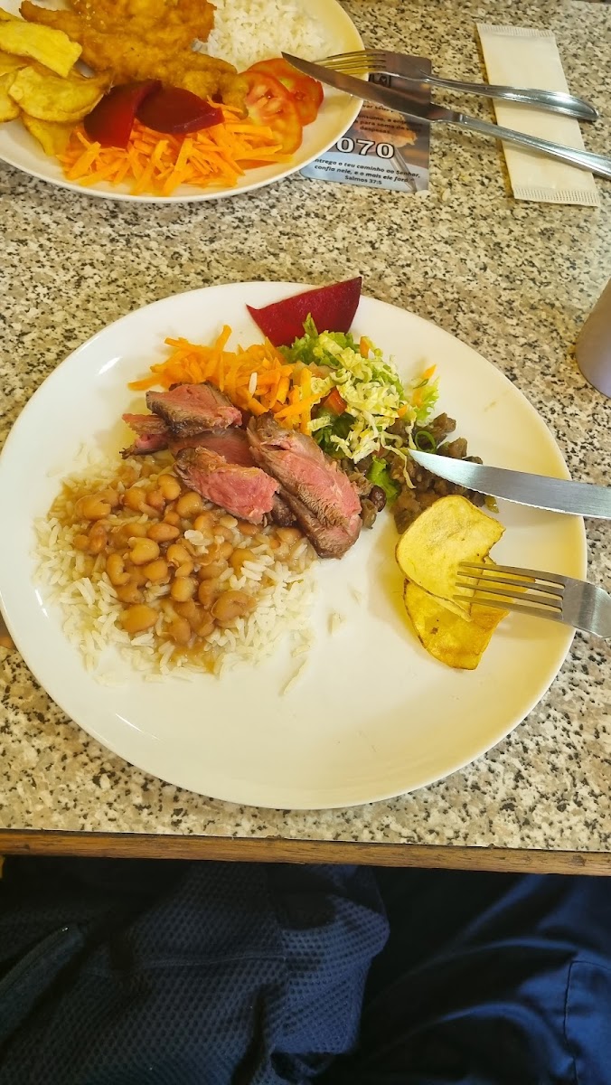 Cenaculo - Self-Service Com Churrasco-3