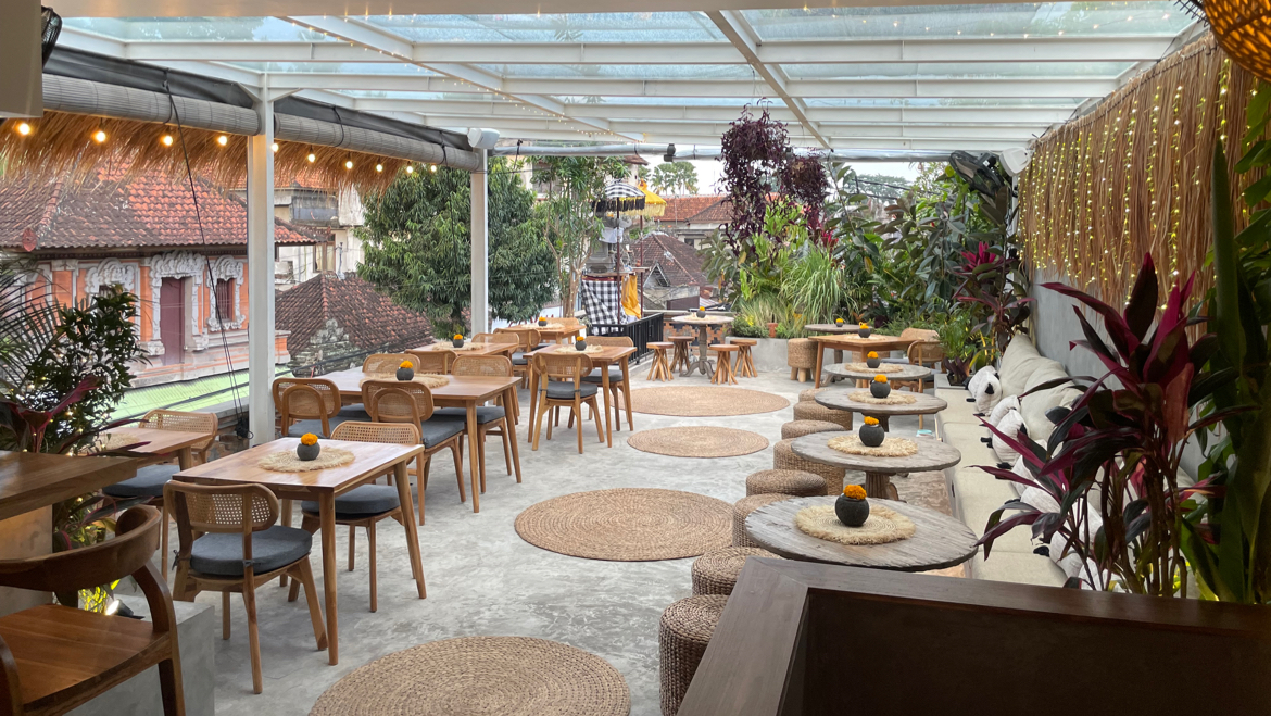 Ceremonia Ubud Rooftop Bar & Restaurant