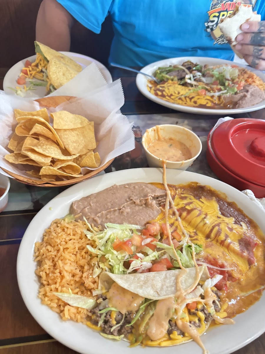 Cerrito Bar & Grill-4