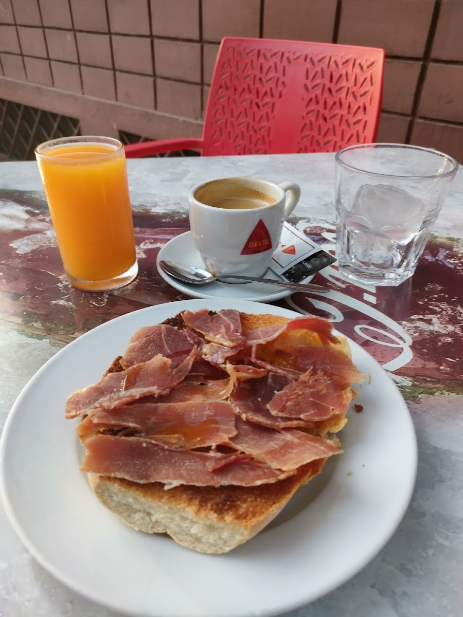 Cerveceria Ibérik'os Breakfasts-3