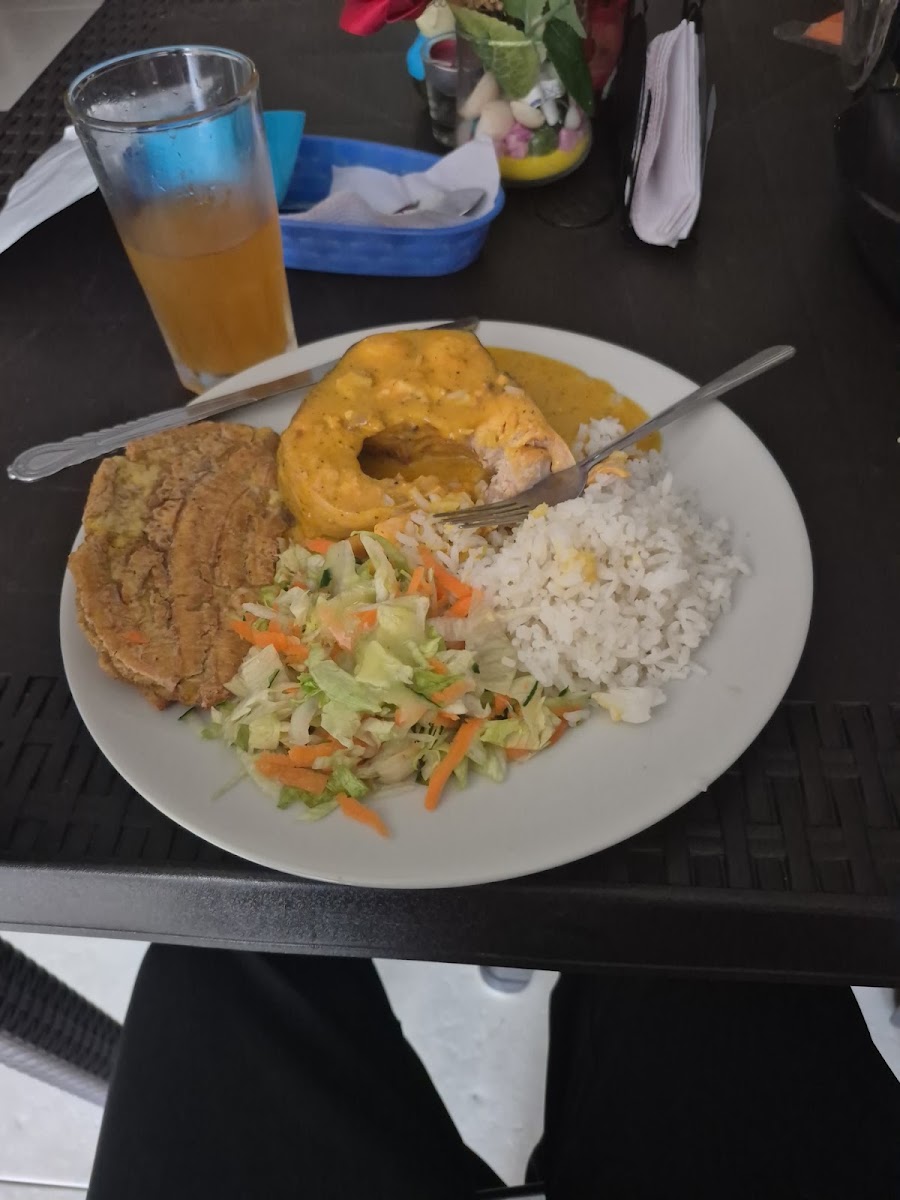 Cevichería El Velero Azul-2