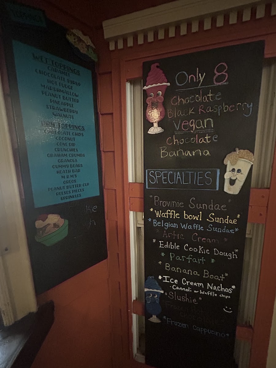 Menu Chandler Square Ice Cream (Port Jefferson Ice Cream Cafe)-1