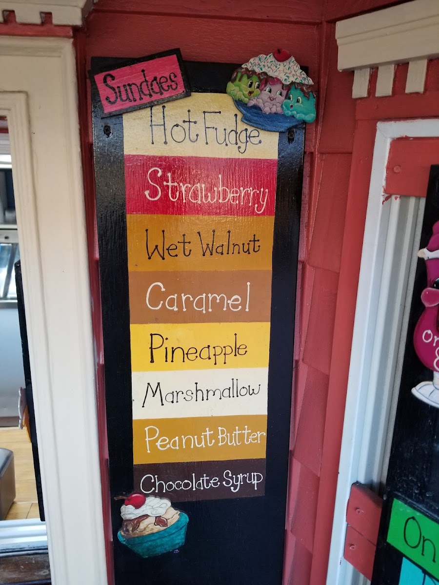 Menu Chandler Square Ice Cream (Port Jefferson Ice Cream Cafe)-7