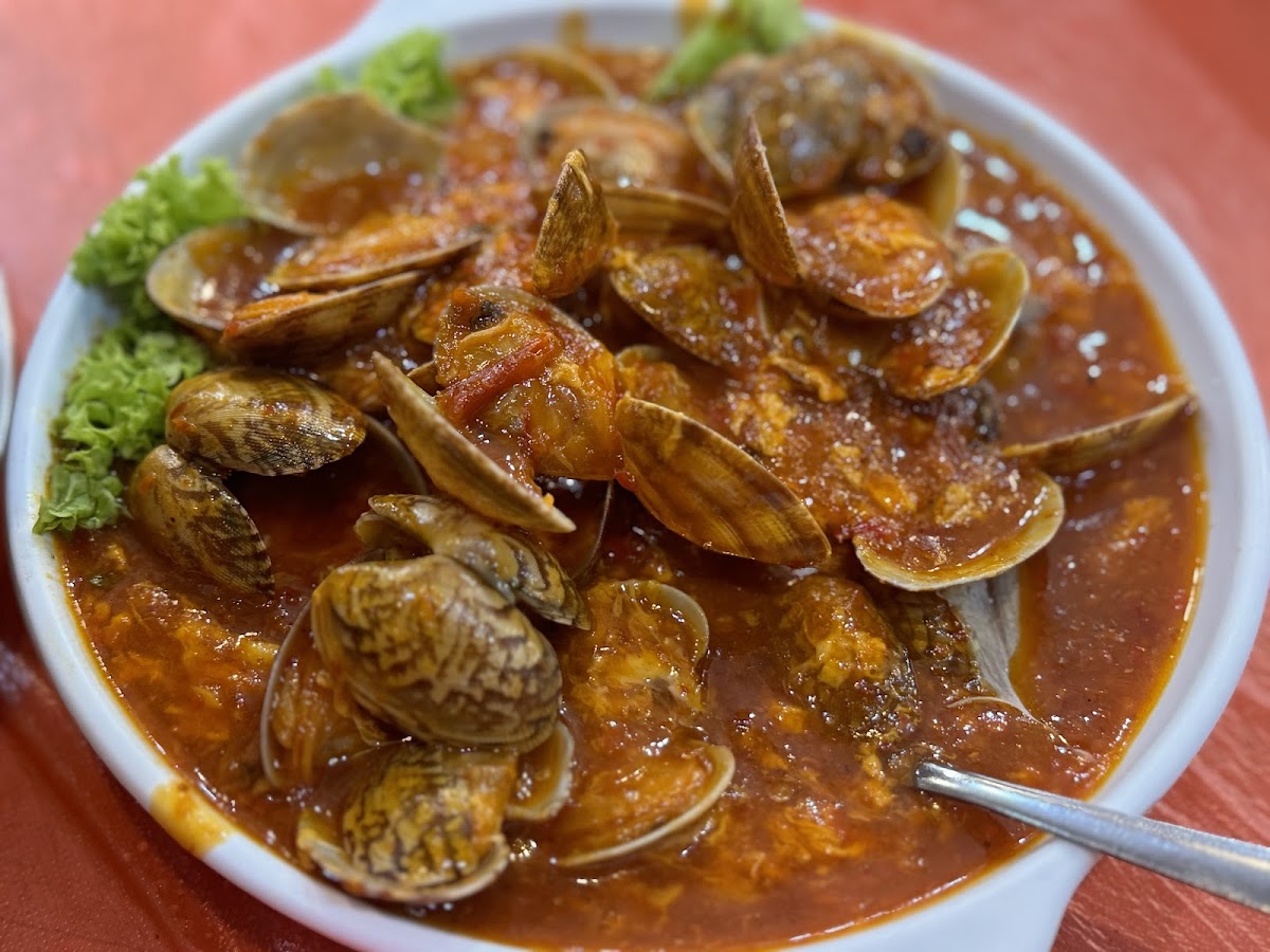 Chang Long Fishhead Steamboat 长龙火炭鱼头炉-4