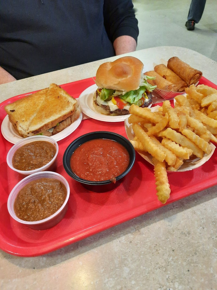 Charlie Riedel's Fast Food-9