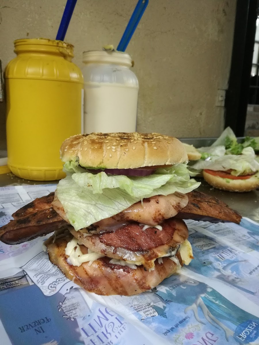 Charly's Burger-5