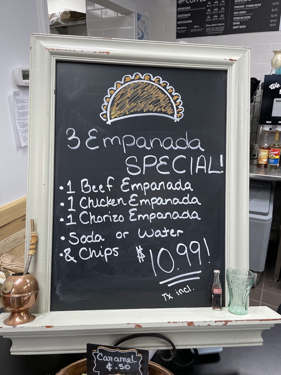Menu Che! Empanada-3