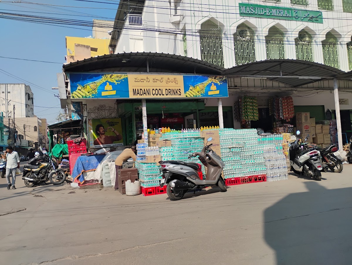Cheef Saab Ice Cream Factory
